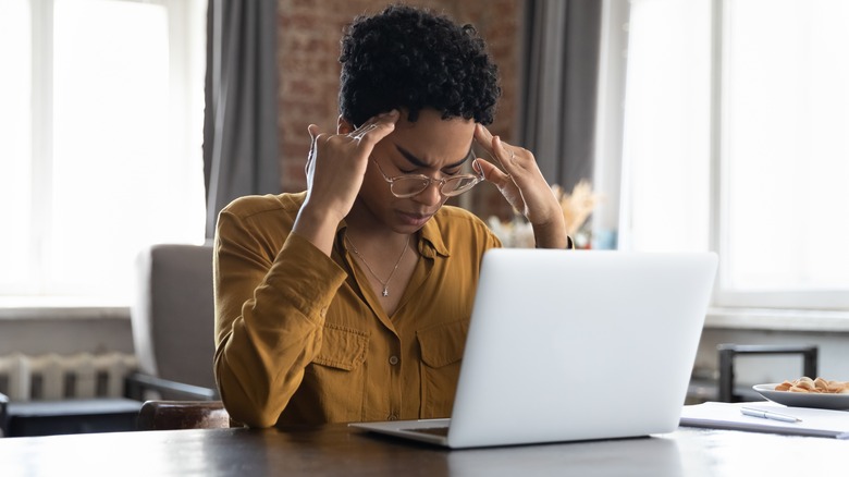 woman with headache