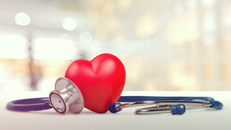 heart object with stethoscope