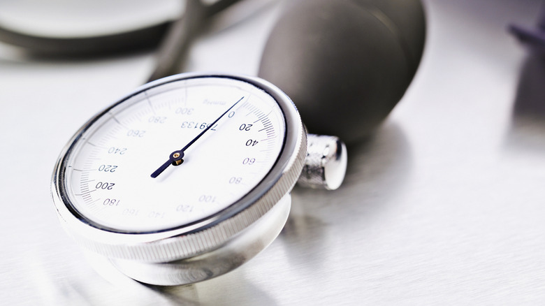 blood pressure gauge