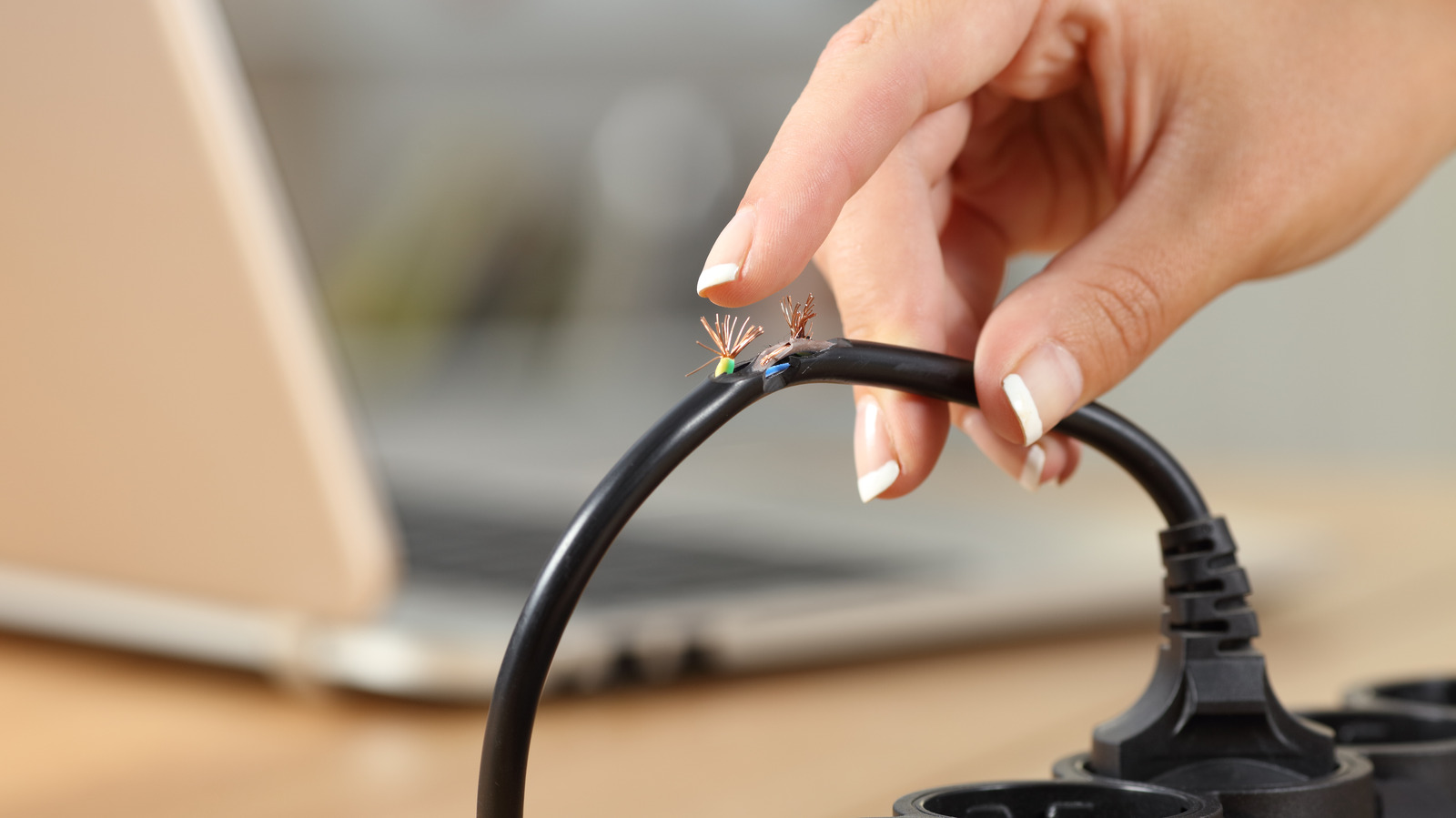 What Happens To Your Body When You Get Electrocuted