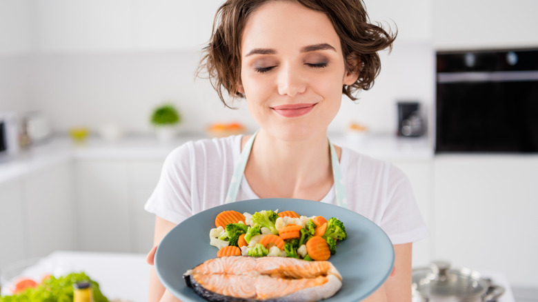 Individual eating pasta