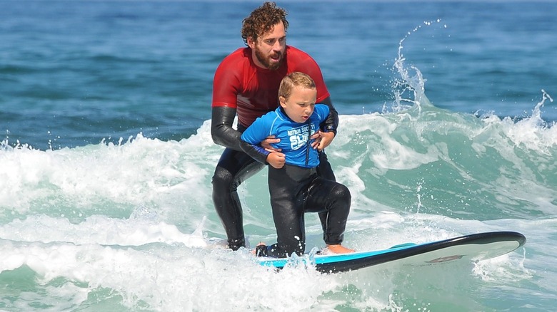 tandem surf therapy action shot with instructor and participant