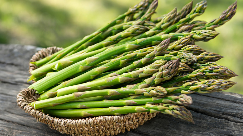 Asparagus in a bowl