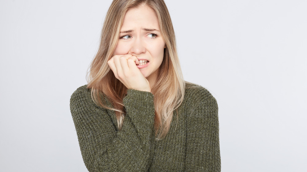 Nervous Girl 