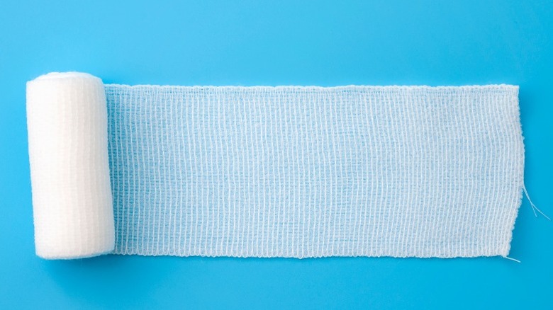 Gauze tape