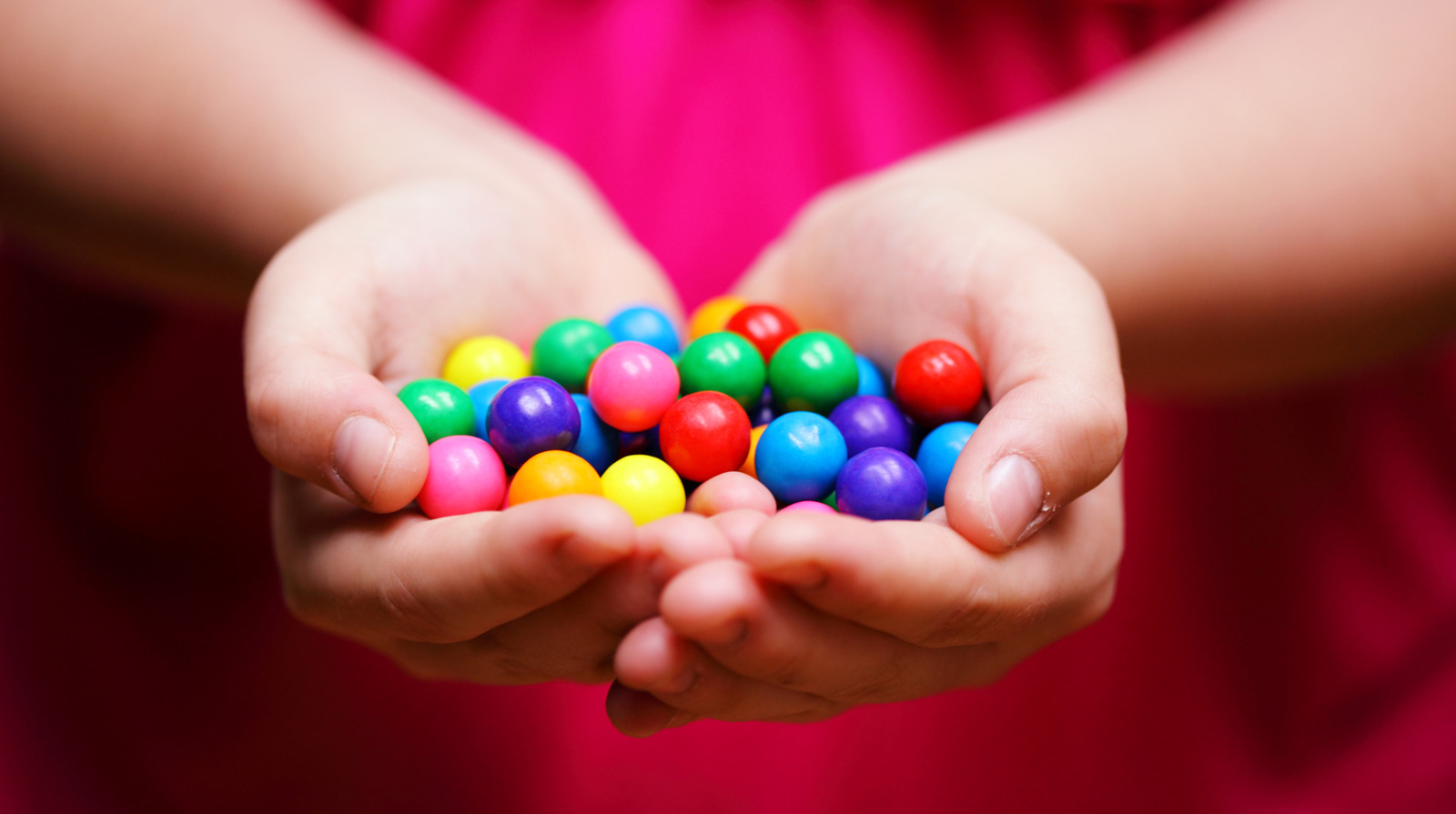 <a href="https://www.healthdigest.com/1762686/fda-finally-bans-red-number-3-food-coloring/" target="_blank">When The FDA’s Red No. 3 Food Coloring Ban Takes Effect (And What Foods Are Affected)</a>