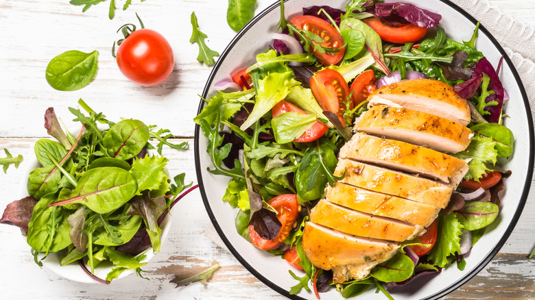 green salad with chicken breast