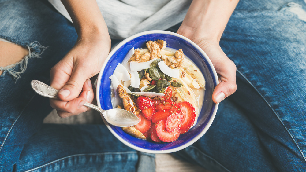 eating healthy breakfast bowl