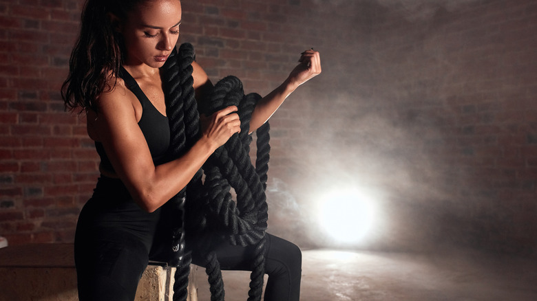 Seated battle ropes outlet