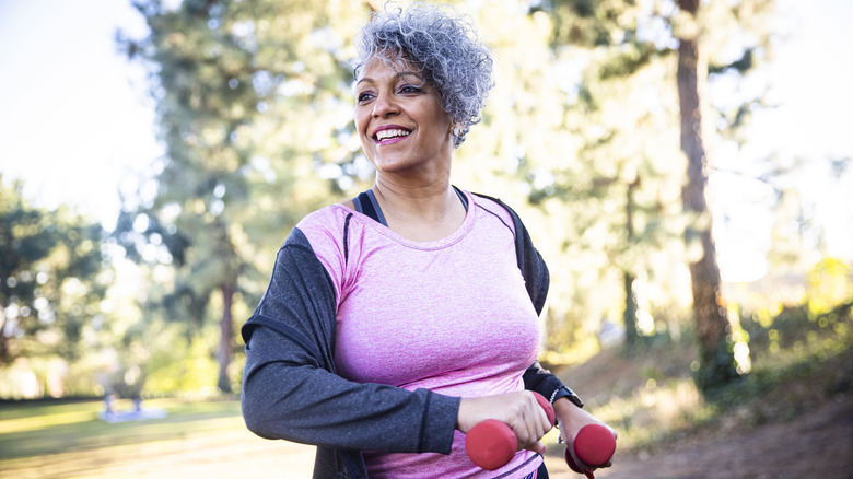 woman weights exercise